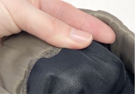 スルッと滑る裏地付き