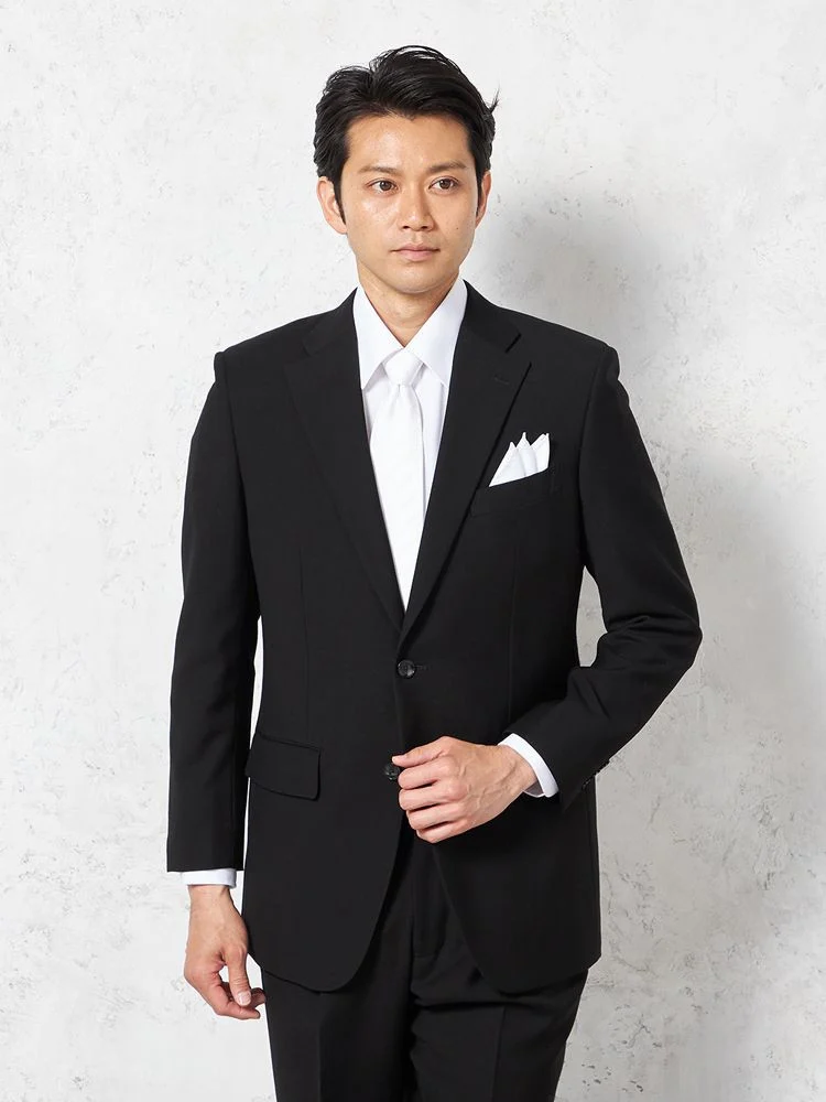 [礼服]【ウエストアジャスター仕様】フォーマル2つボタンワンタック黒無地カンサイ・ヤマモト通年礼服【定番】