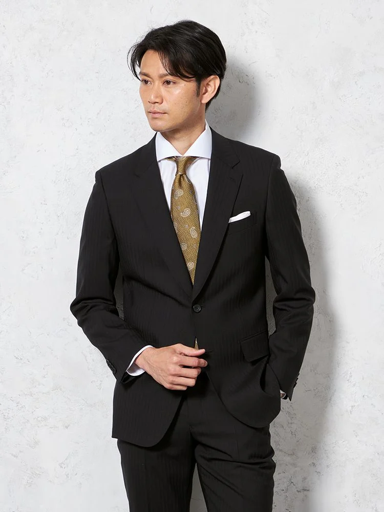 【ウール100％】スーツ2つボタンイタリア製生地ブラックシャドウストライプリッケンバッカーホワイト